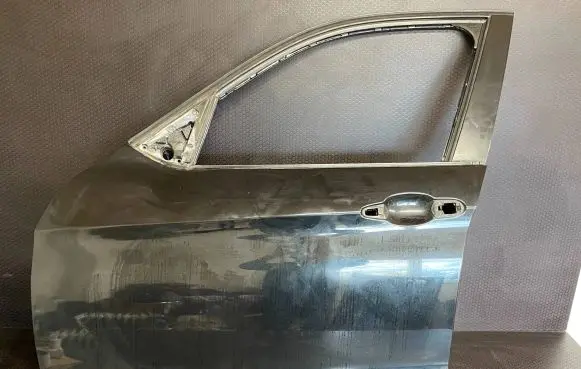 BMW X1 E84 Front door