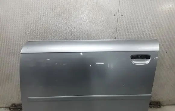 Audi A4 S4 B7 8E 8H Front door