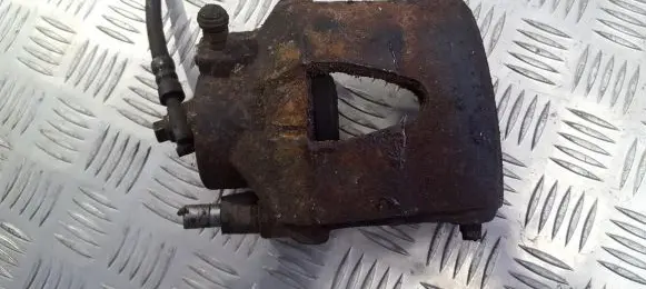 Volkswagen Polo Front brake caliper