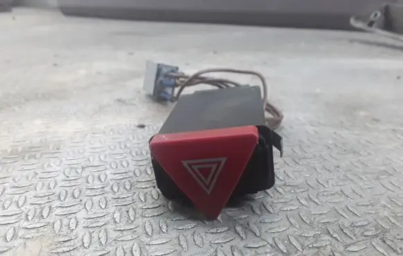 Audi A3 S3 8L Hazard light switch