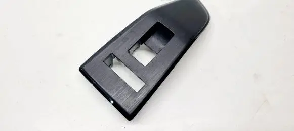 Nissan Qashqai J12 Front door window switch trim 809616UA0B