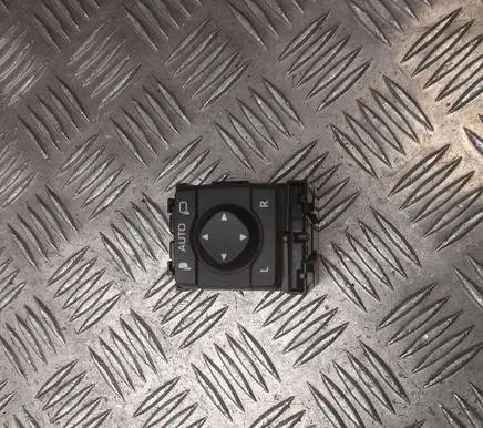 Toyota RAV 4 (XA50) Electric window control switch 183930