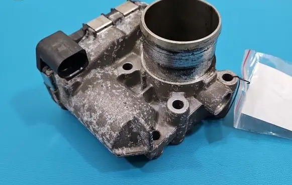 Renault Scenic II - Grand scenic II Throttle body valve 8200330810 IMPRK1601079