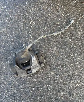 Volvo V60 Front brake caliper