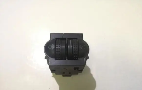 Volkswagen PASSAT B5 Headlight level height control switch 3B0941333C