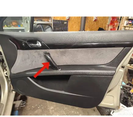 Peugeot 407 Other front door trim element 2156286