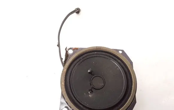 Mercedes-Benz W123 High frequency speaker in the rear doors 4604 E1154X