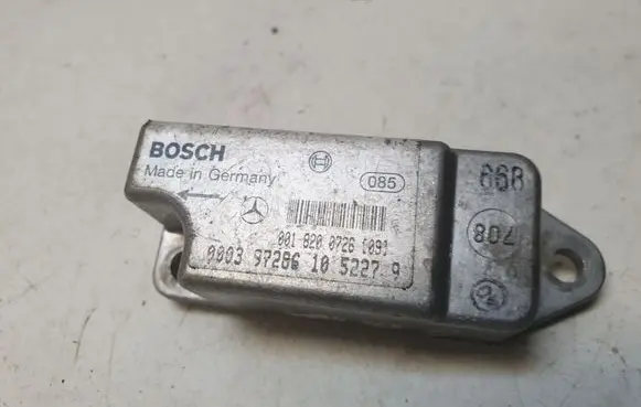 Mercedes-Benz E W210 Airbag deployment crash/impact sensor 0018200726