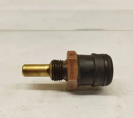Mercedes-Benz S W140 Coolant temperature sensor 0085423217