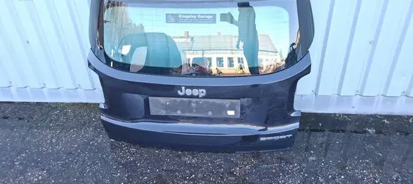 Jeep Renegade Tailgate/trunk/boot lid 