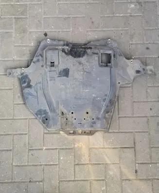 Engine splash shield/under tray