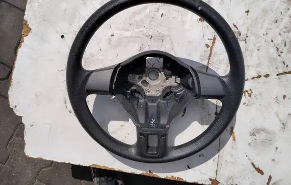 Volkswagen Golf VI Steering wheel 5K0419091H
