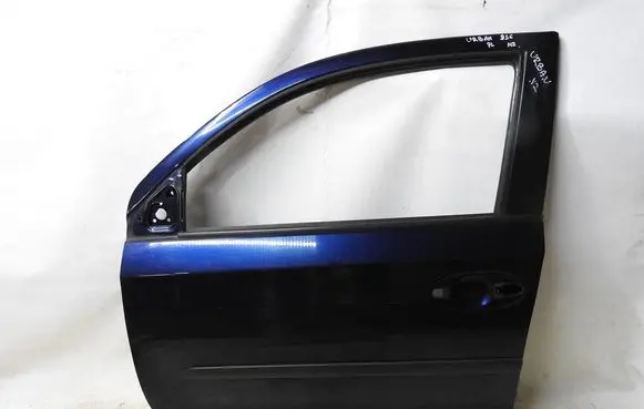 Toyota Urban Cruiser (XP110) Front door