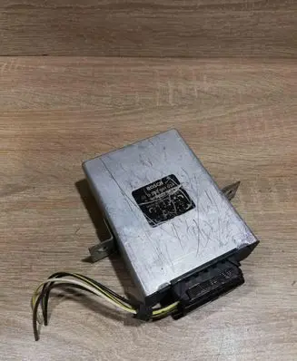 Audi 100 S4 C4 Other control units/modules 0285001034