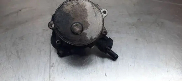 Hyundai Matrix Vacuum pump