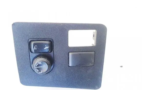 Nissan Qashqai Wing mirror switch bp68492000