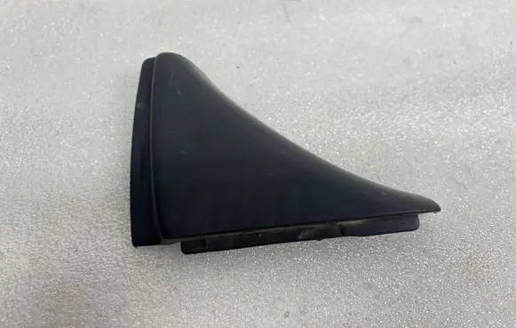 Opel Frontera B Front door handle cover 897121