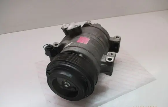 Mazda CX-5 Air conditioning (A/C) compressor (pump) KD62 F500JUBAB01 SH01