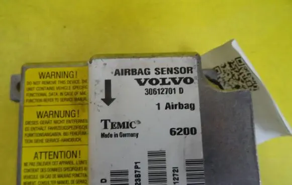 Volvo S40, V40 Airbag control unit/module 30612701D