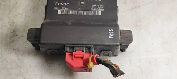 Volkswagen Golf V Gateway control module 1K0907530C 1K0907951