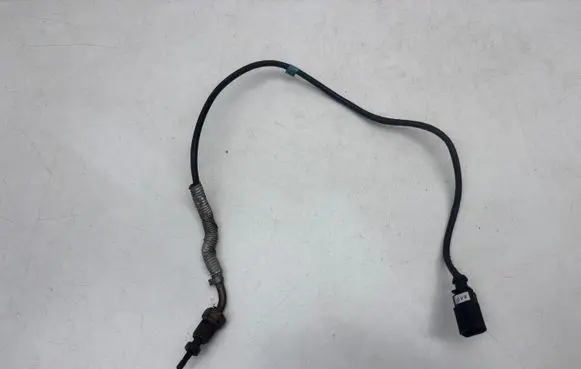 Seat Leon (5F) Exhaust gas temperature sensor 04L906088DT