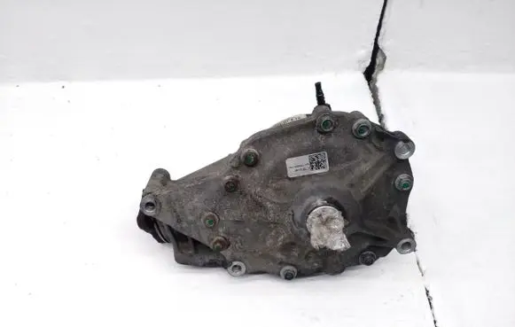 BMW X5 E70 Front differential 7552533