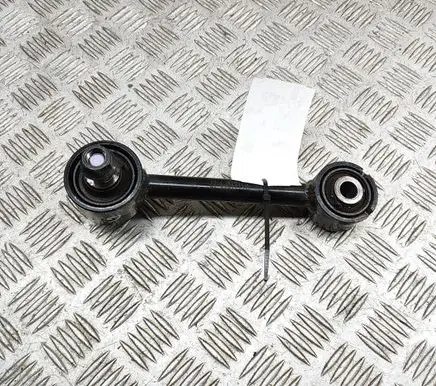 Toyota Sienna XL40 IV Rear upper control arm/wishbone 487100E090