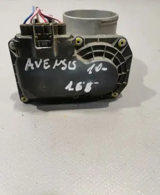 Toyota Avensis T270 Throttle valve 220300T050