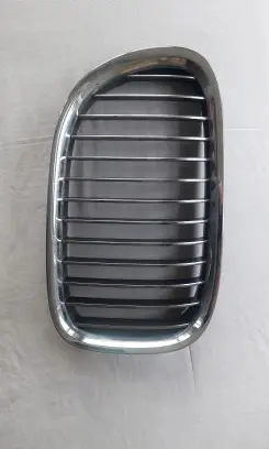 BMW 7 F01 F02 F03 F04 Front bumper upper radiator grill 51137211658 7211658 10627110