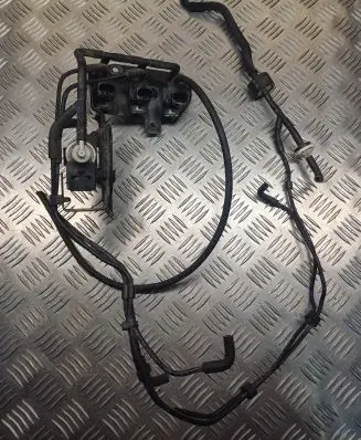 Audi A6 S6 C6 4F Turbo system vacuum part 03G131133C 8E0906627C 1K0906283A