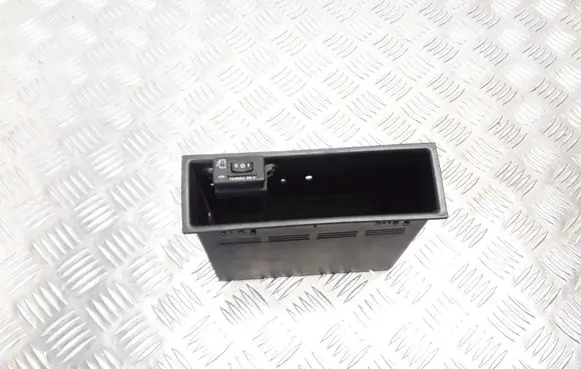 Seat Alhambra (Mk1) Glove box 7M0864131E