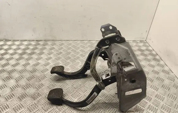 Opel Signum Pedal assembly 24401377