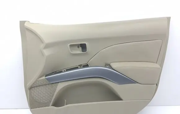 Citroen C-Crosser Front door card panel trim