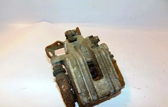 Skoda Octavia Mk1 (1U) Rear brake caliper 1J0615424B