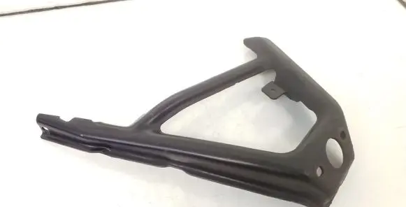Mercedes-Benz E W211 Engine mounting bracket A6110981729