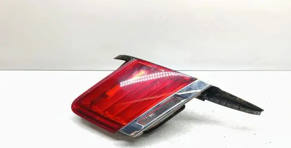 BMW 7 F01 F02 F03 F04 Tailgate rear/tail lights 7182205