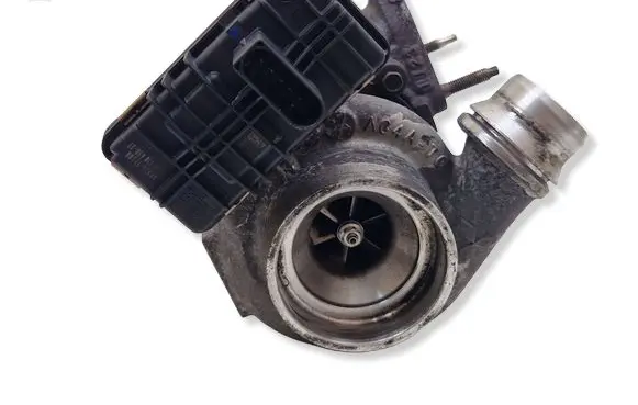 Land Rover Discovery Sport Turbo 4933513810