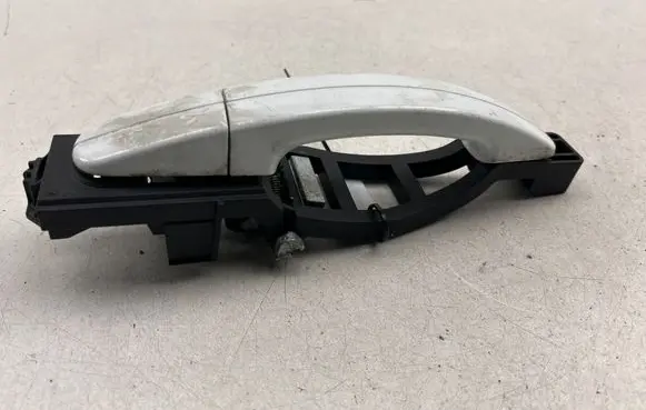 Ford C-MAX II Front door exterior handle 3M51R224A36 E521F