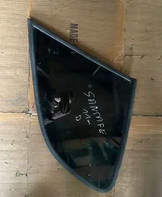 Hyundai Santa Fe Rear side window