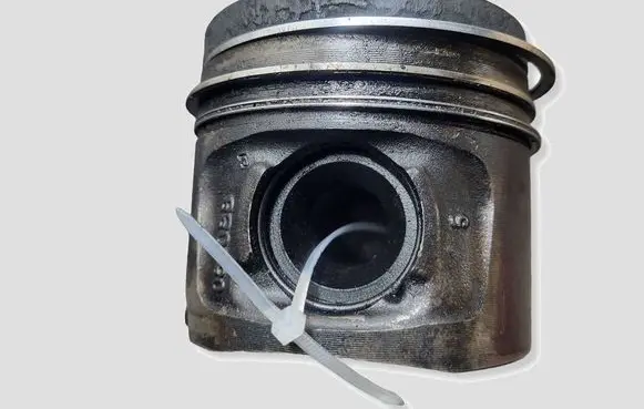 BMW 3 E90 E91 Piston N47