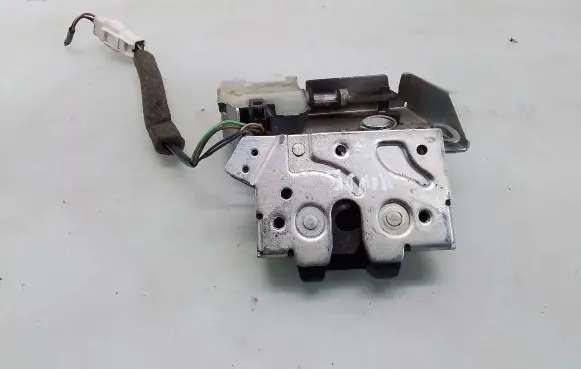 Ford Mondeo Mk III Tailgate/trunk/boot lock/catch/latch