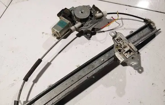 Nissan Tiida C11 Sliding door window regulator with motor 