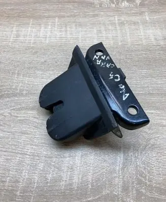 Audi A6 S6 C5 4B Tailgate/trunk/boot lock/catch/latch 050600