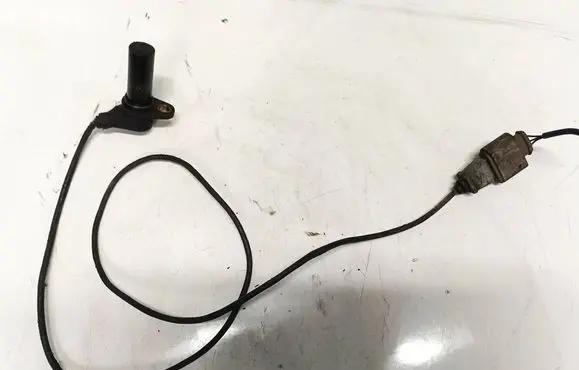 Volkswagen PASSAT B5 Camshaft position sensor 