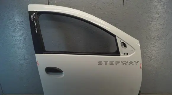 Dacia Logan II Front door