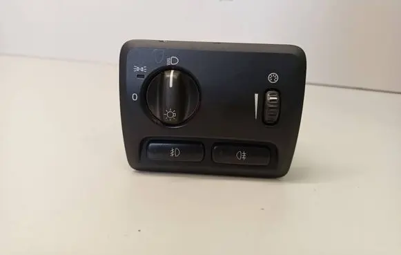 Volvo S60 Light switch 30739312