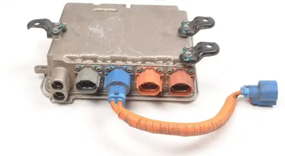 Tesla Model S Voltage converter inverter 102884300C