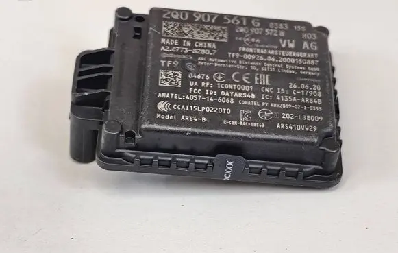 Volkswagen T-Roc Distronic sensor radar 2Q0907561G 2Q0907572B