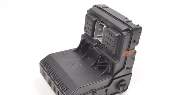Volvo V70 Central body control module 30786475