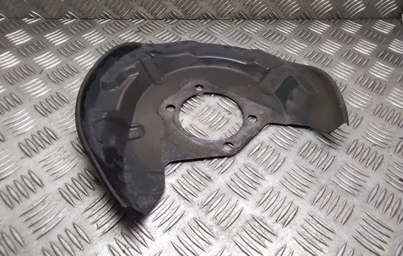 Nissan Qashqai Rear brake disc plate dust cover 